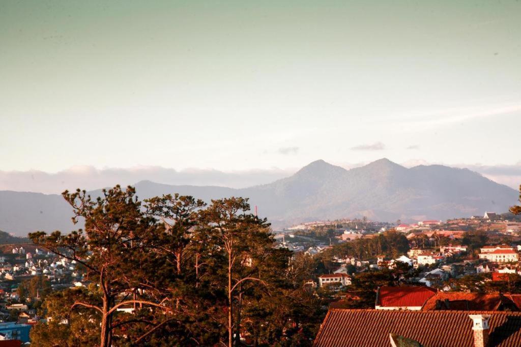 Hoa Sen Vang Hotel Dalat Kültér fotó