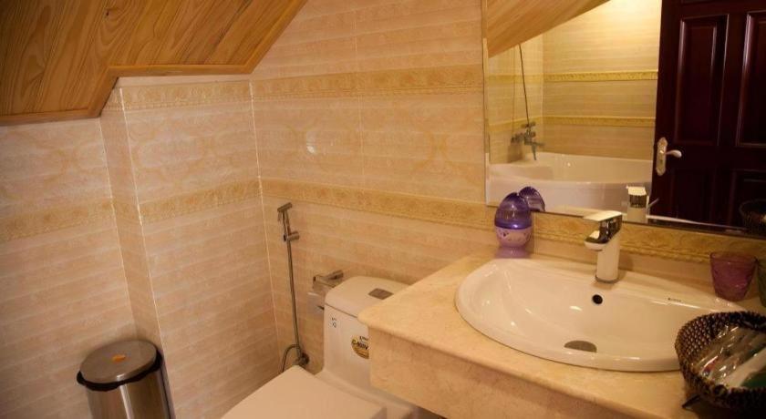 Hoa Sen Vang Hotel Dalat Kültér fotó